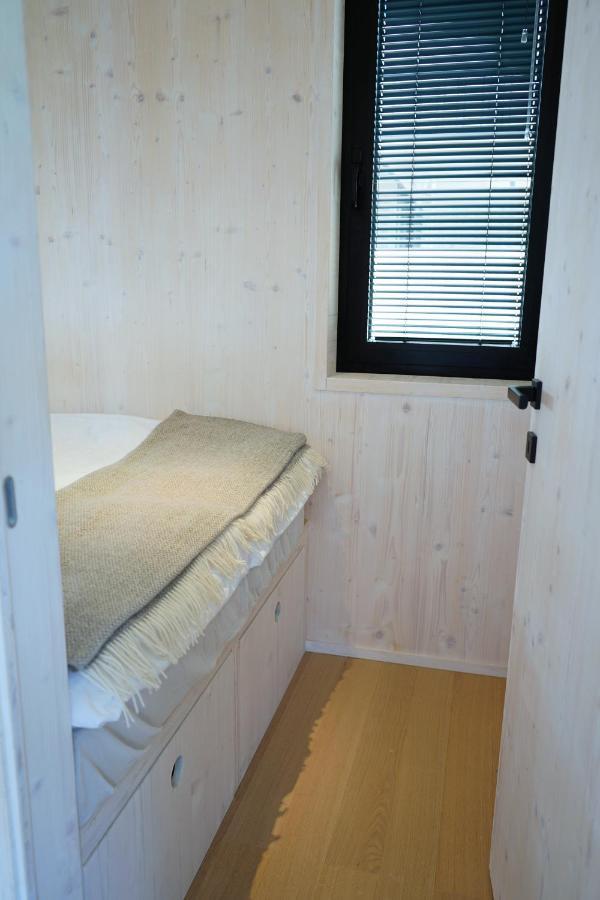 Boutique Style Eco-Beachhouse, Private Jacuzzi 프리블라카 외부 사진