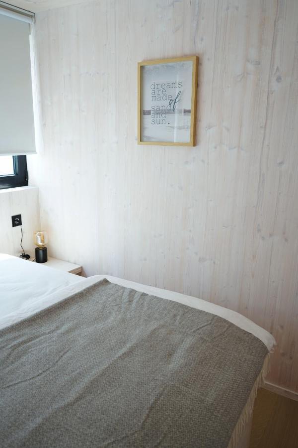Boutique Style Eco-Beachhouse, Private Jacuzzi 프리블라카 외부 사진