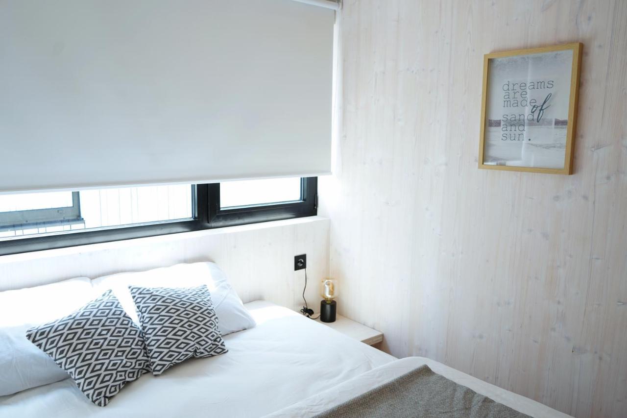 Boutique Style Eco-Beachhouse, Private Jacuzzi 프리블라카 외부 사진