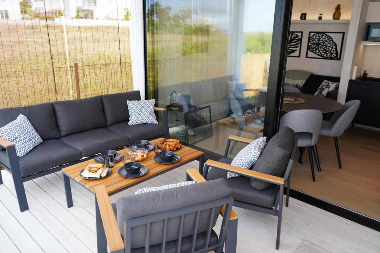 Boutique Style Eco-Beachhouse, Private Jacuzzi 프리블라카 외부 사진